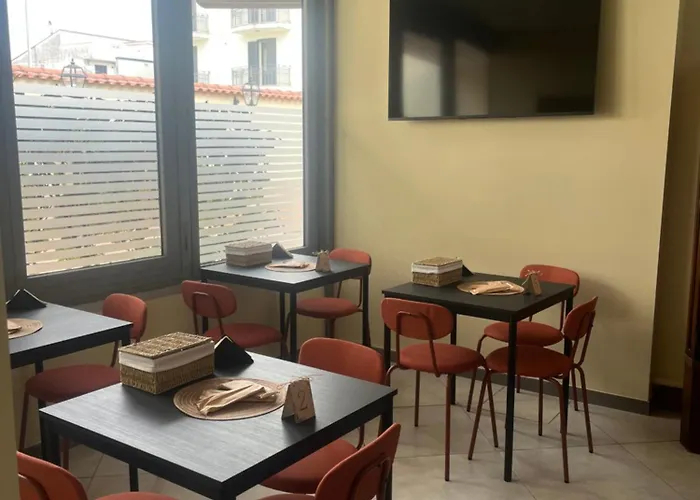 Da Giovanni Nocleg ze śniadaniem 3*